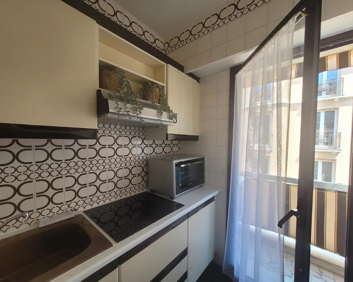 Apartment Le Lindos T2 Proche Plages Antibes France